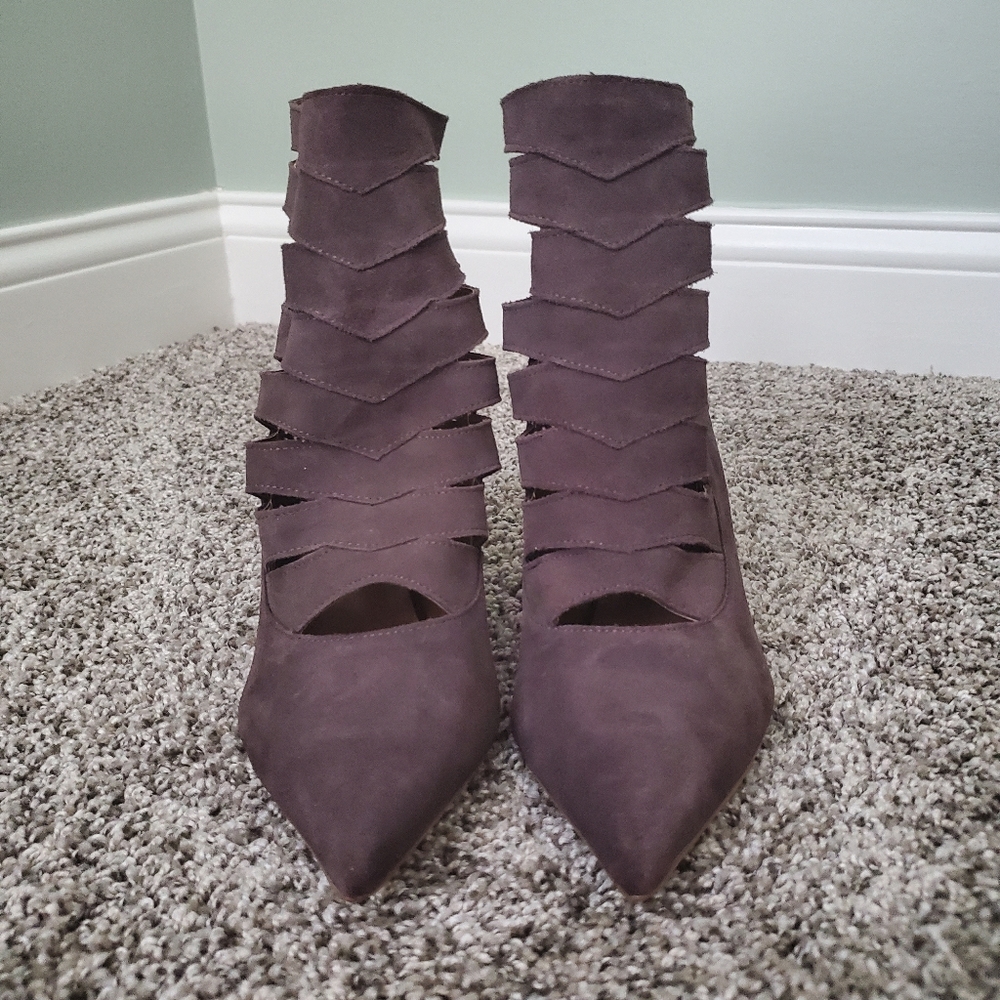 Steve Madden Brown Booties